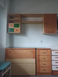 Habitación con armario y cama nido de 80