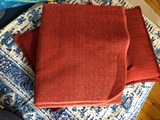 Regalo colcha o cubierta para sofá color ladrillo y dos cojines