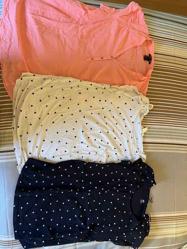 Regalo ropa premamá en perfecto estado