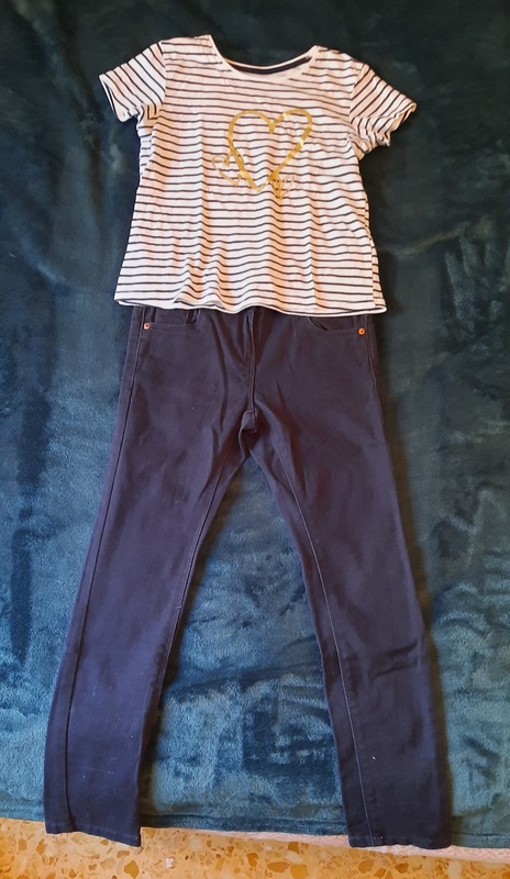 Conjunto niña talla 5-6, pantalón vaquero y camiseta rayas