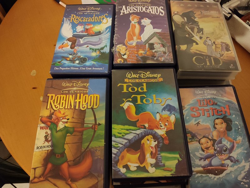 Videos de peliculas de walt disney(recicleo)