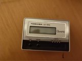 Reloj despertador toshiba(recicleo)