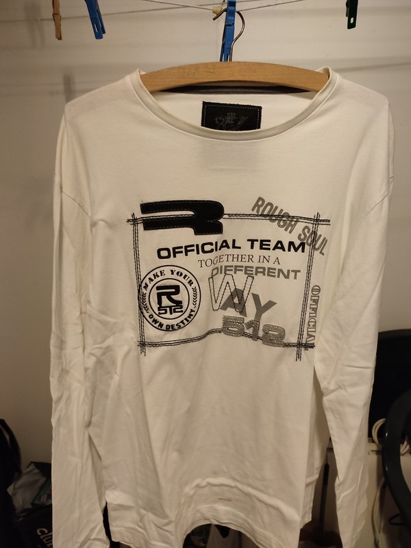 Camiseta manga larga blanca "official Team" Talla XL(Lara Verjaga)