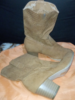 Botines de mujer talla 38.