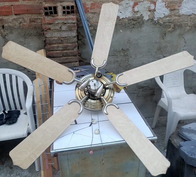 Ventilador de techo.