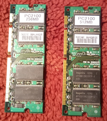 Lote 2 de módulos de memoria