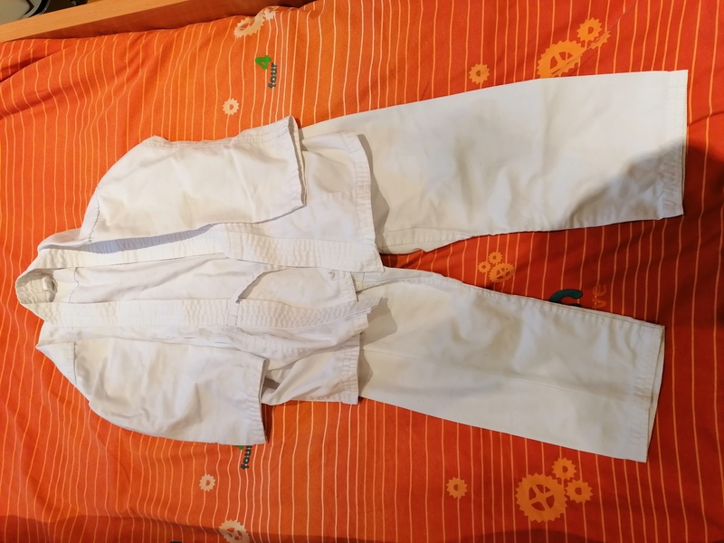 Kimono karate niño t. 120cm