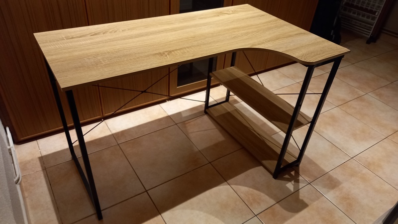 Es regala taula de despatx - mesa de despacho