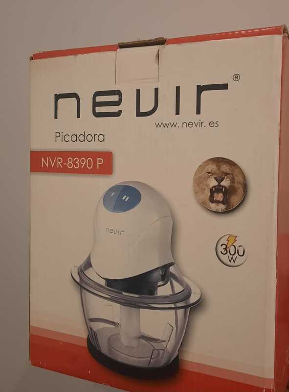 Regalo picadora Nevir nueva