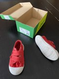 Zapatillas loneta talla 22/23 color rojo (Metro Estrecho)