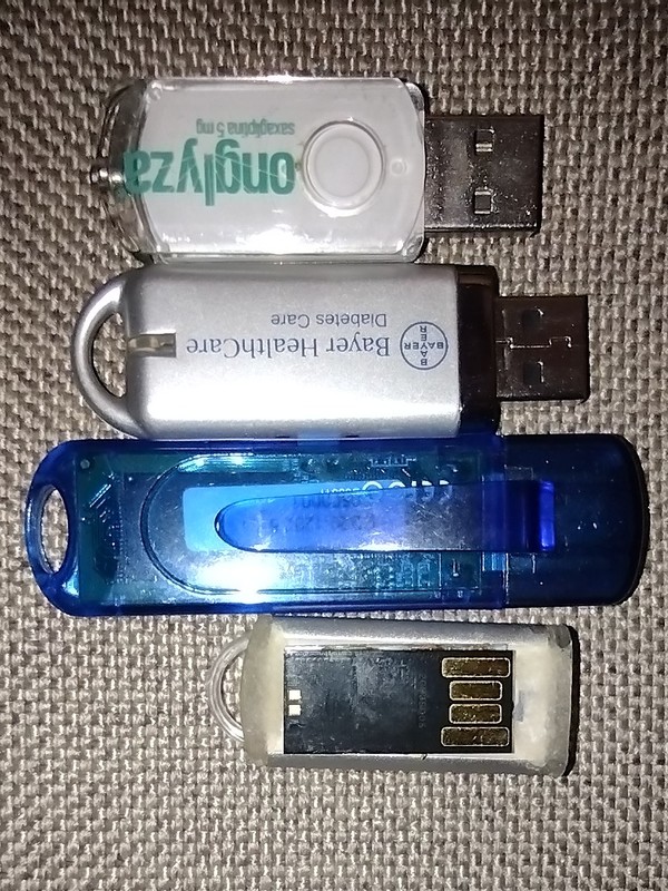 Llaves USB diferentes capacidades 