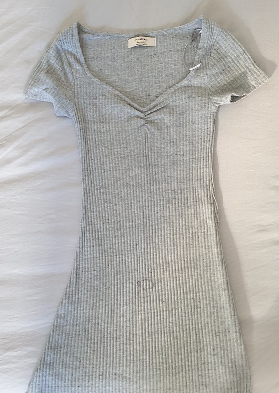 Vestido corto gris