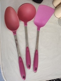 3 utensilios de cocina (univer)