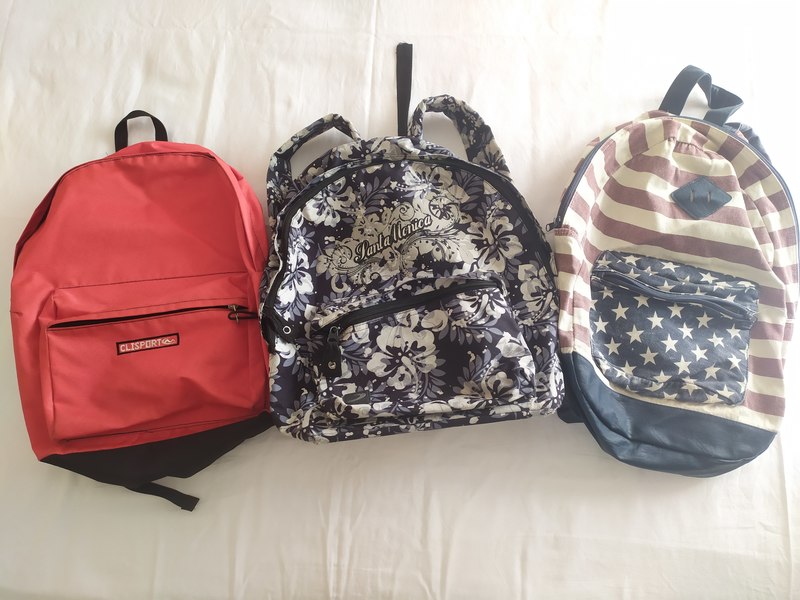 Tres mochilas