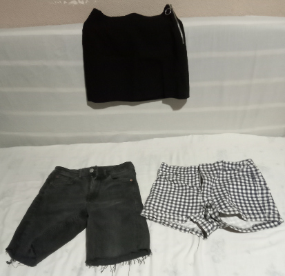 Lote 3 de mujer talla 38.