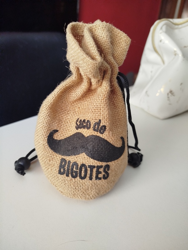 Juego Bigotes infantil 