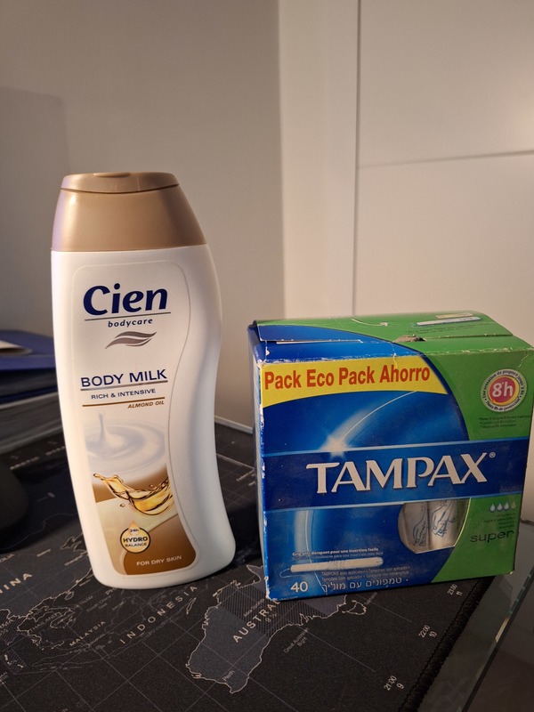 Crema corporal y Tampax