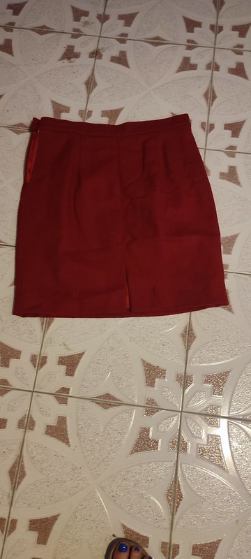 Falda roja Talla 44