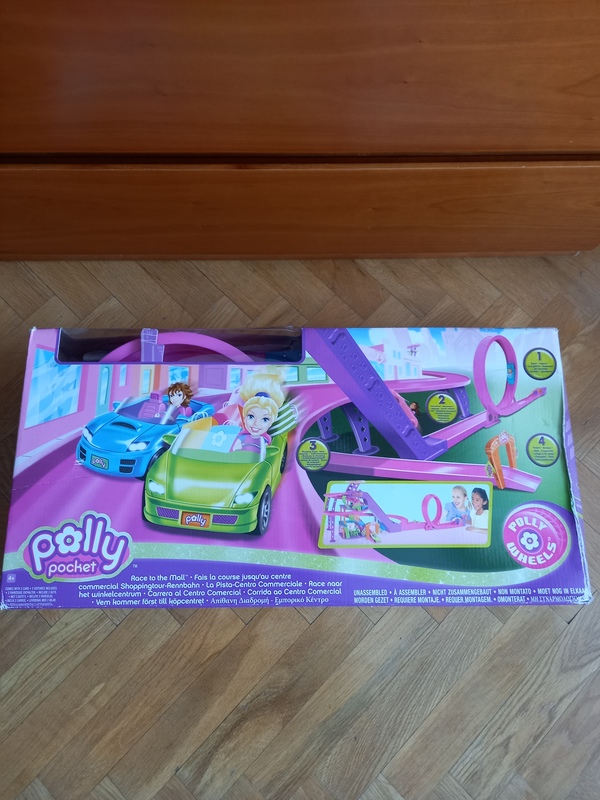 Polly pocket carrera al centro comercial 