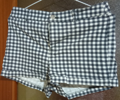 Pantalón Corto talla 36 (de lote no recogido)