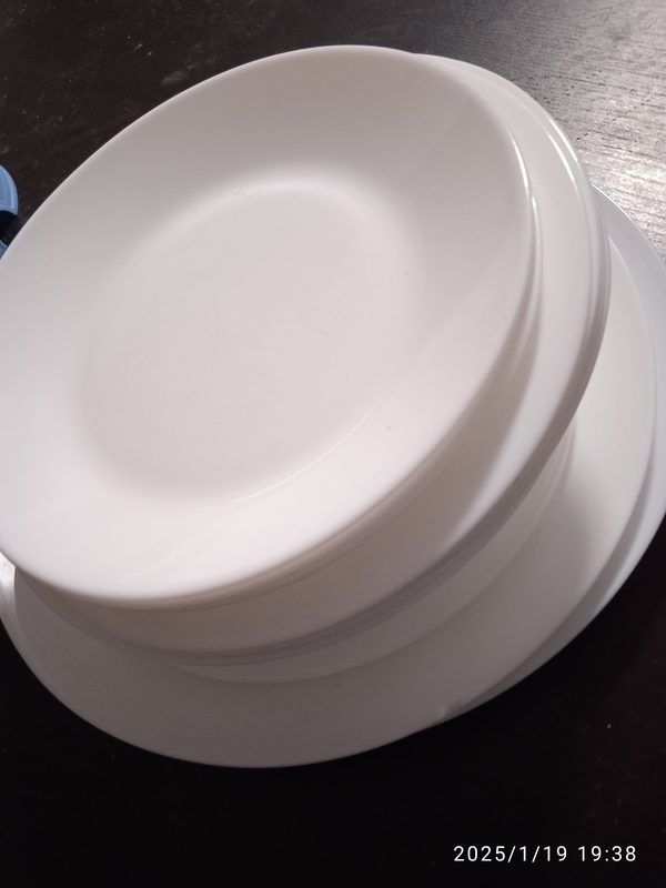 Regalo 15 platos de diferentes tamaños