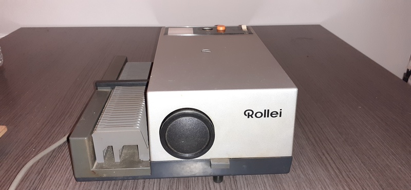 Proyector diapositivas Rollei P350A