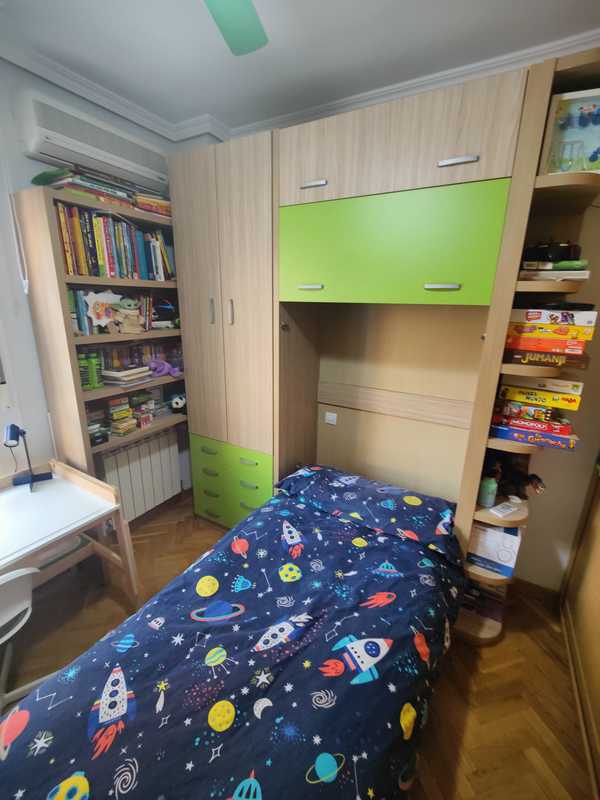 Habitación juvenil abatible