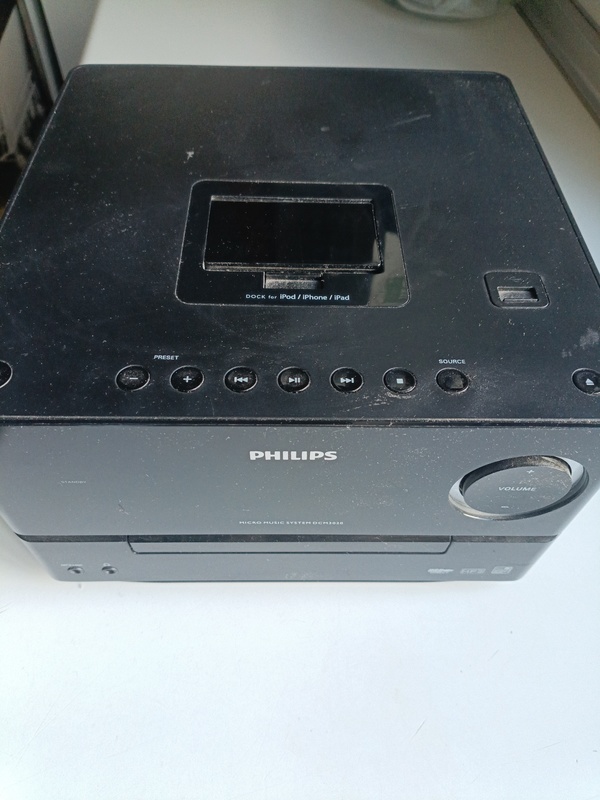 Dono equipo música para arreglar