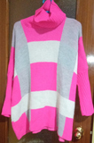 Jersey de mujer cuello alto talla XL.