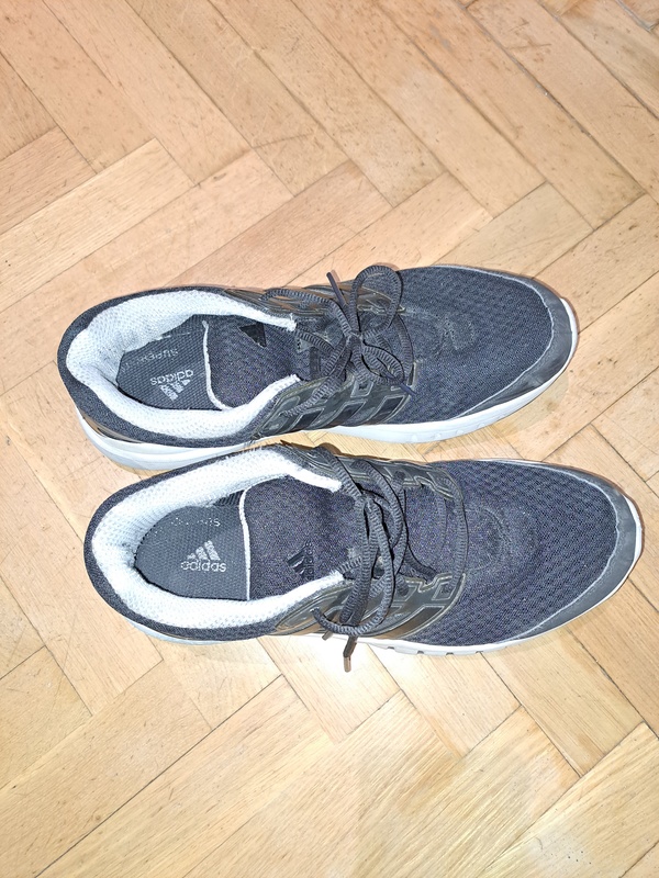 Zapatillas Adidas talla 44