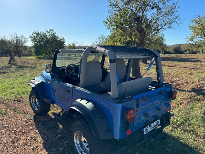 Donación del coche Jeep Wrangler 