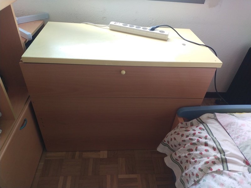 Arcón para cabecero de cama de mucha profundidad