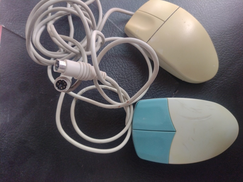 Ratones antiguos para ordenador
