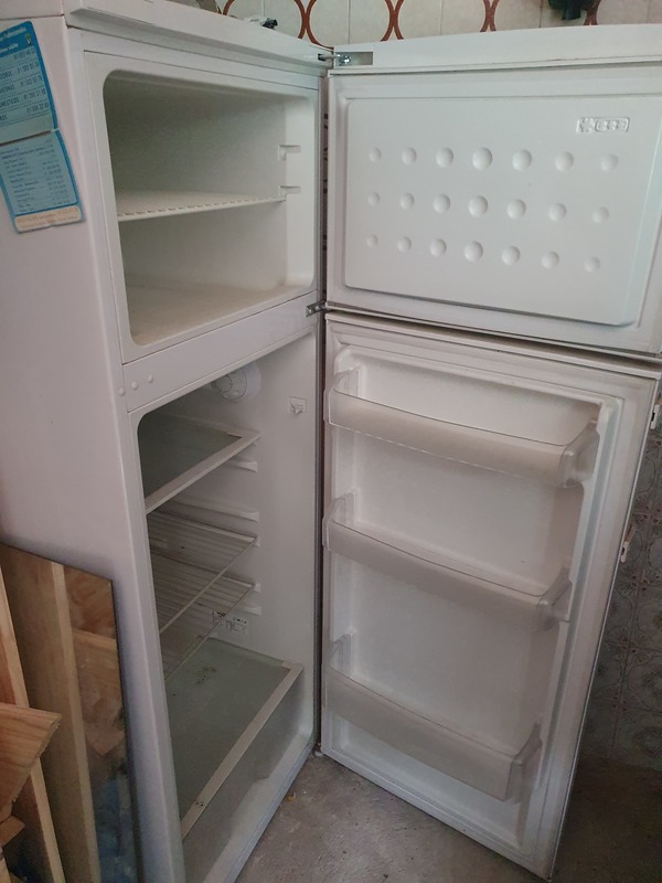 Nevera en funcionamiento