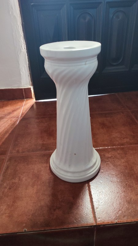 Pedestal blanco 