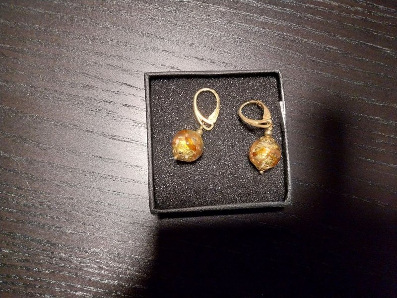 Se regalan pendientes