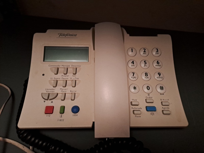 Teléfono fijo