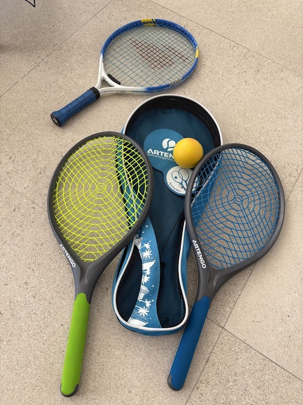 Regalo Raquetas Playa y Raqueta niño