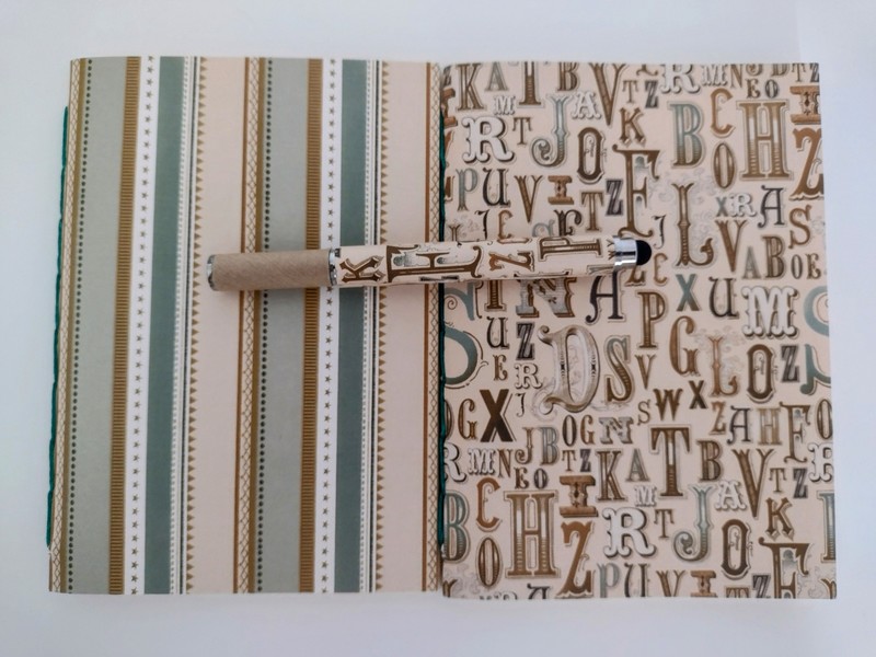 Set de papelería vintage – Cuadernos + bolígrafo