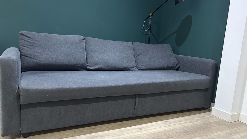 Regalo sofá cama! Recogida en Chueca antes del viernes