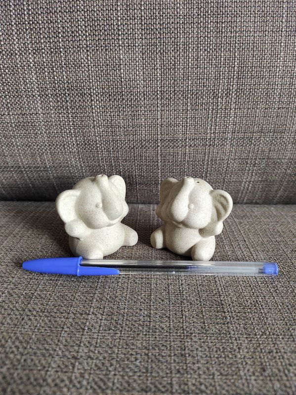 Salero y pimentero elefantes