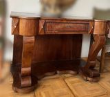 Consola de madera 