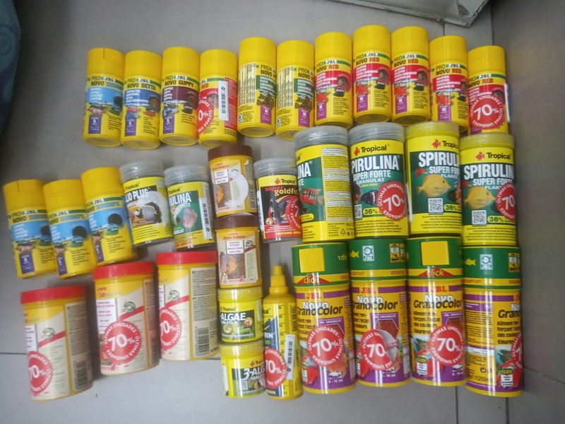 Regalo comida peces.