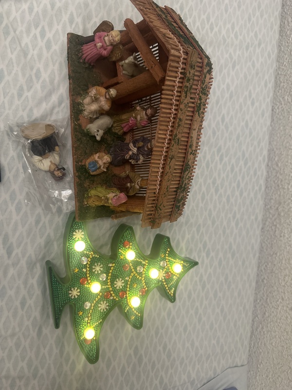 Mini pesebre y arbolito de navidad