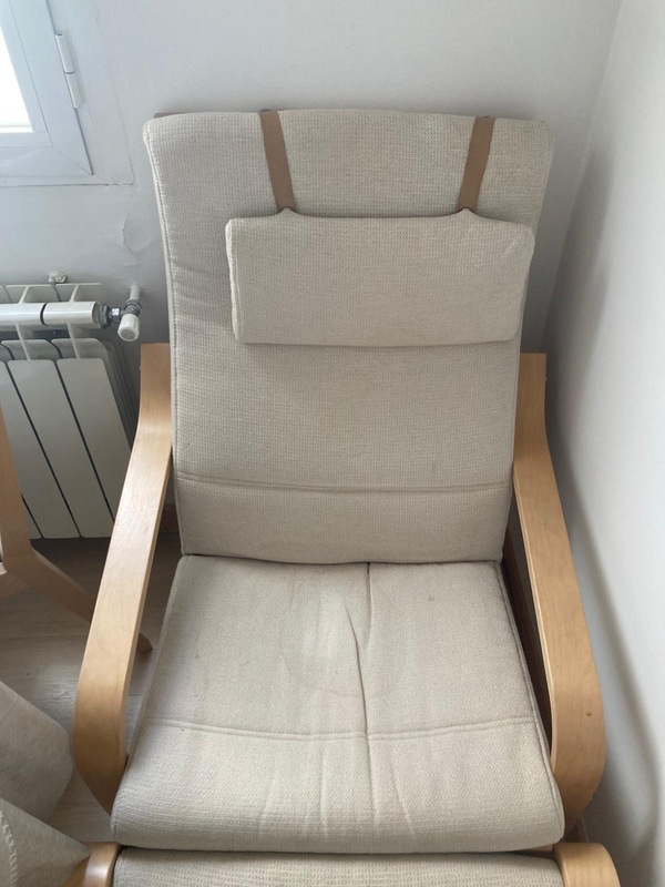 Sillón Poang de Ikea con reposapiés 