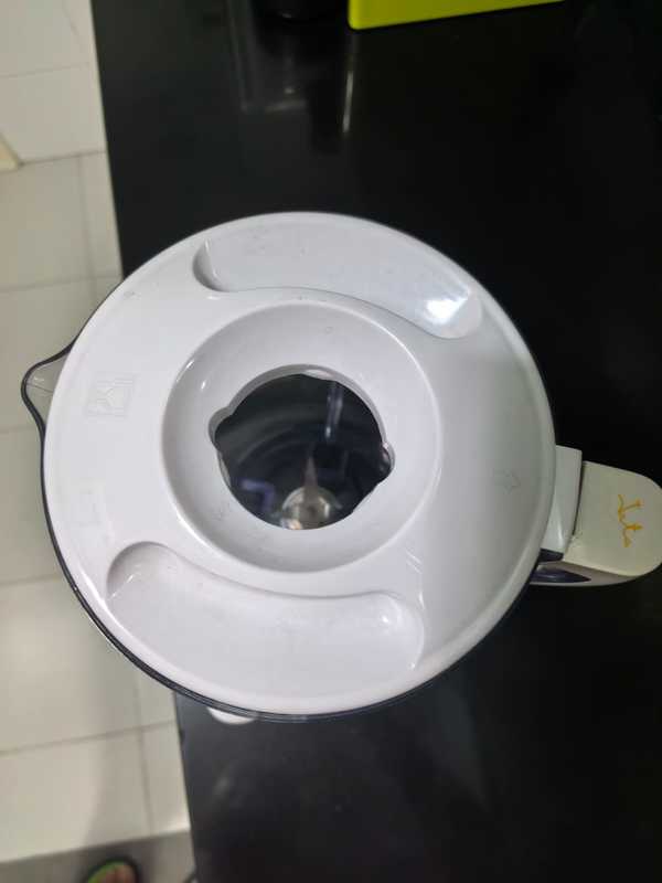 Tapon superior batidora de vaso, de sobre mesa, Jata