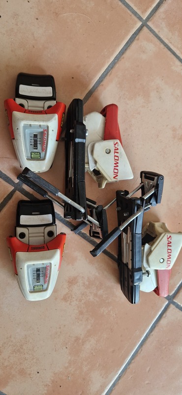 Fijaciones para esquíes Salomon