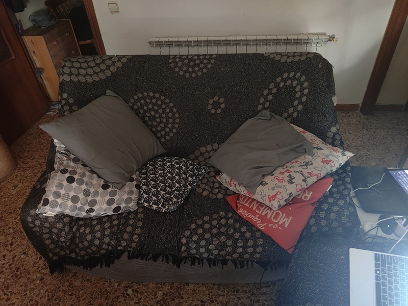 Dos sofás de dos y tres plazas