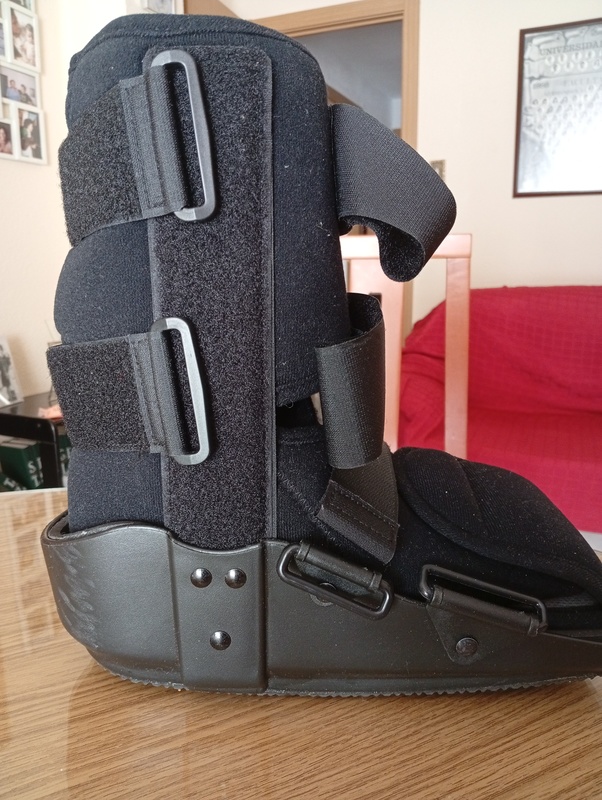 Bota ortopédica de media caña WALKER