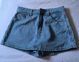 Falda -pantalon mini vaquera 